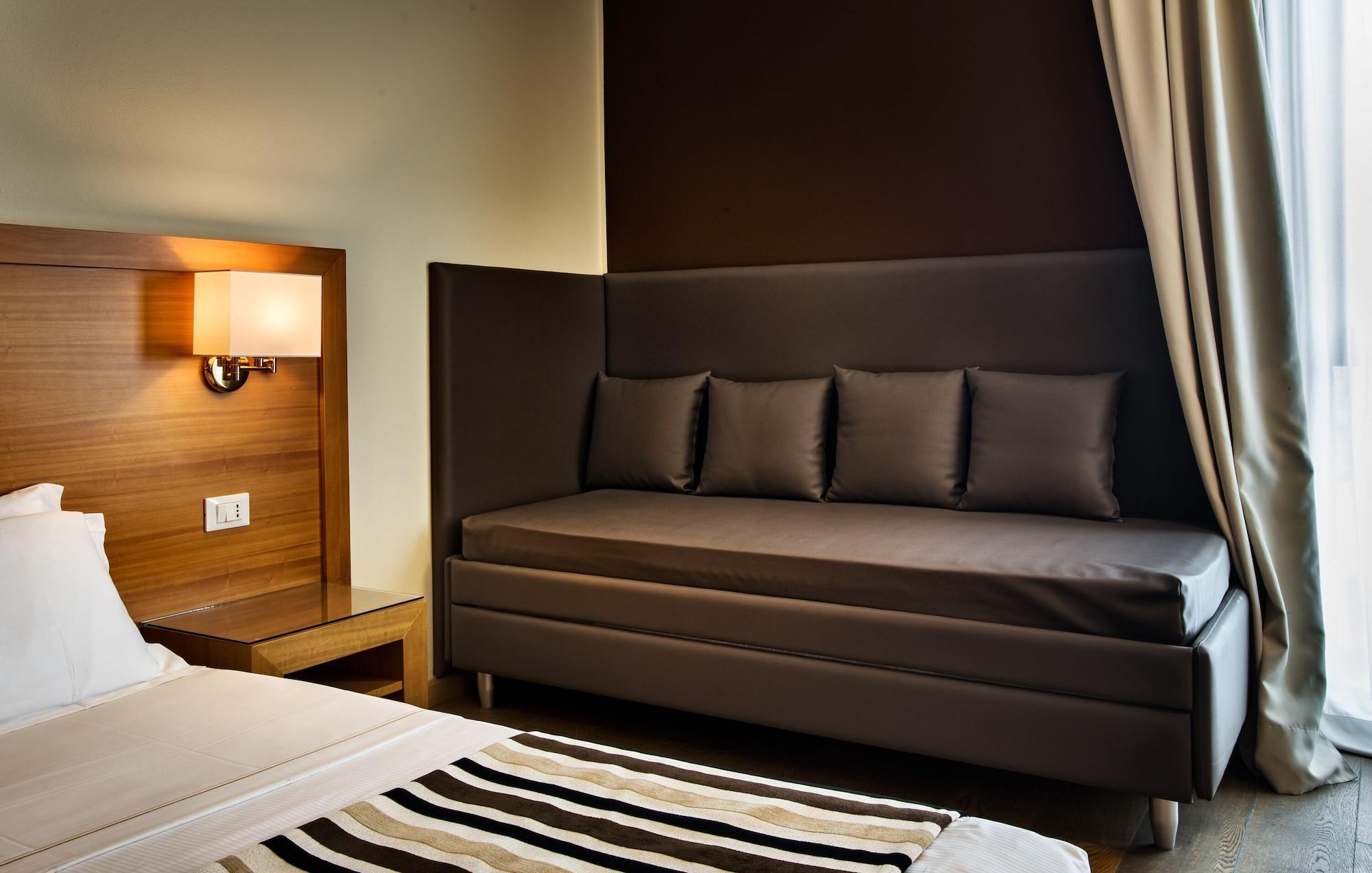 קליארי Sardegna Hotel - Suites & Restaurant מראה חיצוני תמונה